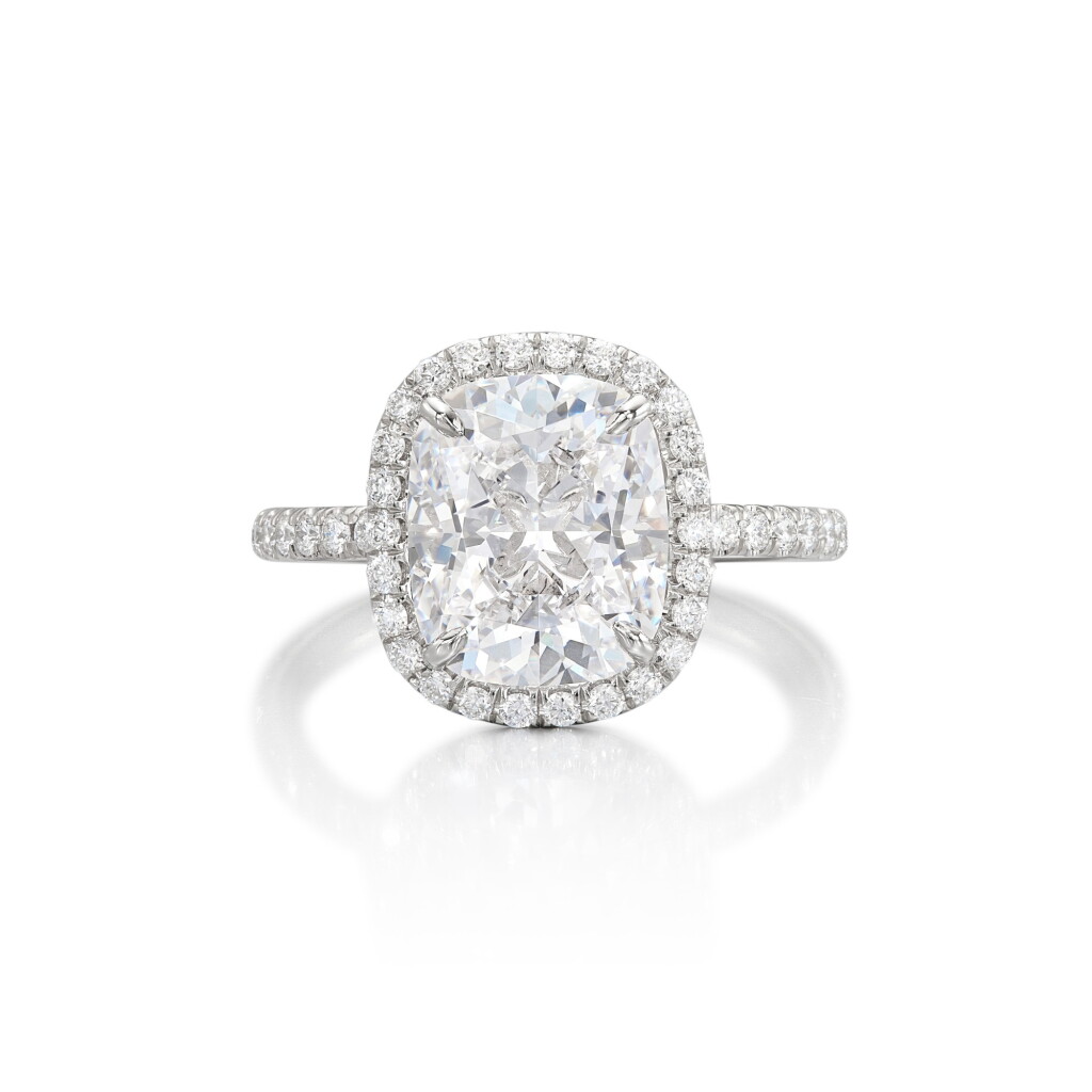 View full screen - View 1 of Lot 2807. Diamond Ring | 3.01克拉 枕形 D色 內部無瑕 鑽石 戒指.