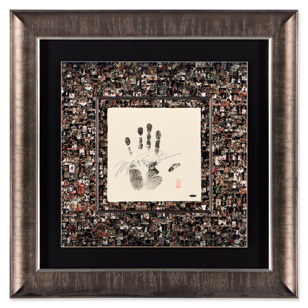 全螢幕檢視 - 查看3Michael Jordan Signed and Framed Tegata Hand Impression (Upper Deck Authenticated) | Number 3 of 23的1