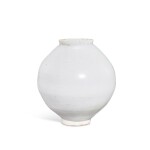 A white-glazed moon jar, Korea, Joseon dynasty, 18th century | 朝鮮王朝十八世紀 韓國白釉滿月花罐