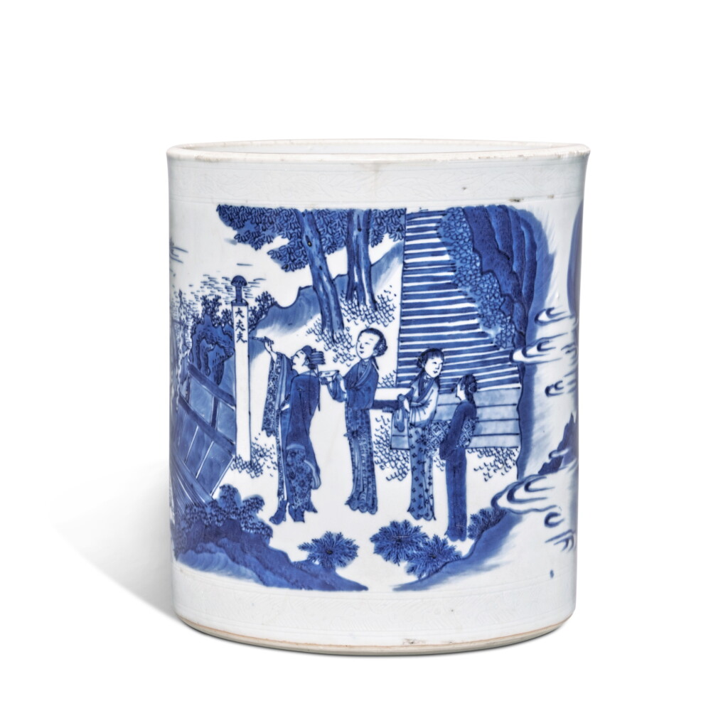 View full screen - View 1 of Lot 326. A blue and white 'figural' brushpot, Ming dynasty, Chongzhen period | 明崇禎 青花司馬相如題橋圖筆筒.