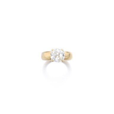 View full screen - View 1 of Lot 908. Diamond ring.