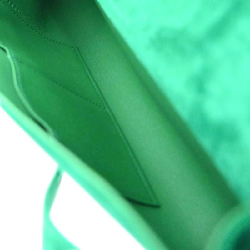 Cover image 0