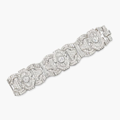 View full screen - View 1 of Lot 1703. Art Deco Diamond Bracelet, circa 1925 | 裝飾藝術 鑽石 手鏈,年份約1925.