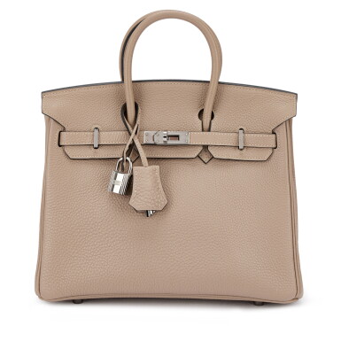 View full screen - View 1 of Lot 639. Gris Tourterelle Togo Birkin 25 Ruthenium Hardware, 2006.