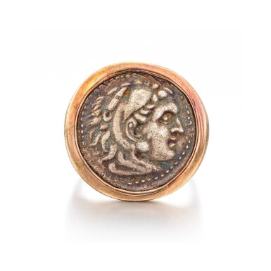 View full screen - View 1 of Lot 1801. ‘Monete’ Ancient Coin and Gold Ring | 寶格麗 | ‘Monete‘ 古幣 配 K金 戒指.