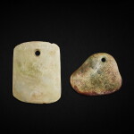 Two archaic jade axes, Neolithic period 新石器時代 玉斧兩件