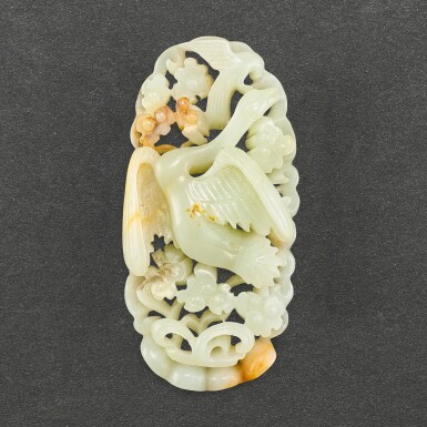 View full screen - View 1 of Lot 542. A LARGE WHITE JADE RETICULATED 'GOOSE AND HAWK' PLAQUE YUAN DYNASTY OR LATER | 元或更晚 白玉鏤雕春水珮.