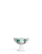 An extremely rare doucai 'grapevine' stem cup, Ming dynasty, Wanli period | 明萬曆 鬪彩葡萄紋高足盃 《大明成化年製》仿款