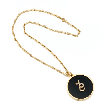 View full screen - View 1 of Lot 91. Necklace with onyx and diamond pendant (Collana con pendente in onice e diamanti).