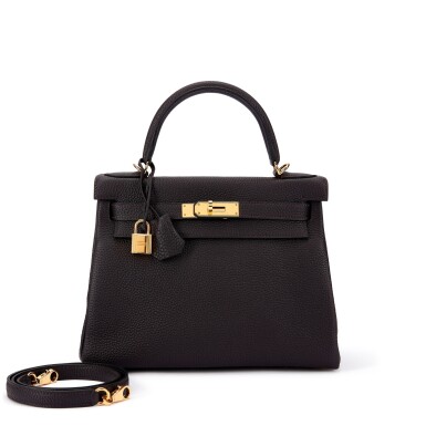 View full screen - View 1 of Lot 1008. Prunoir Togo Kelly 28 Retourne Gold Hardware, 2015.