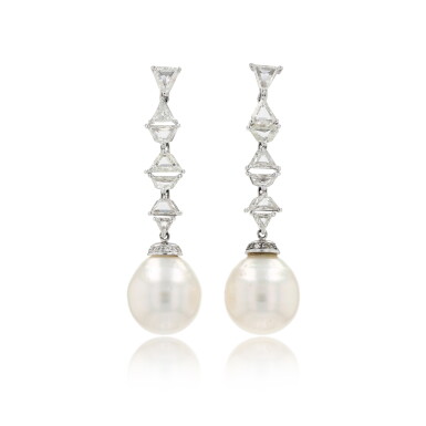 View full screen - View 1 of Lot 67. Paire de pendants d'oreilles perles de culture et diamants | Pair of pendent cultured pearl and diamond earrings.