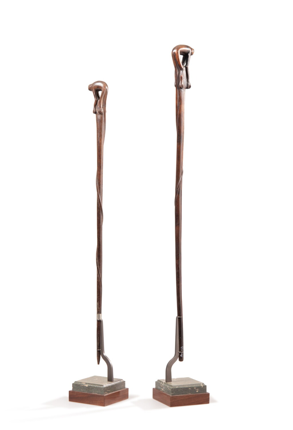 View full screen - View 1 of Lot 5. Two Zulu / Tsonga Monkey Staffs, South Africa | Deux sceptres surmontés d'un singe, Zulu / Tsonga, Afrique du Sud.