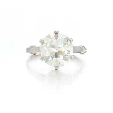 View full screen - View 1 of Lot 35. Diamond ring (Anello con diamante).