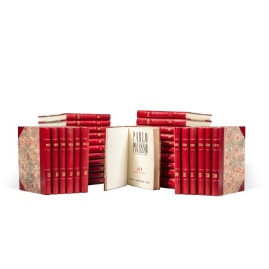 View full screen - View 1 of Lot 100. Œuvres de 1895 à 1972. 33 numéros en 34 volumes. Célèbre catalogue des œuvres de Picasso..