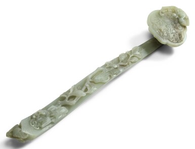 View full screen - View 1 of Lot 371. A CELADON JADE 'PHOENIX AND PEACH' RUYI SCEPTRE QING DYNASTY, 19TH CENTURY | 清十九世紀 青玉祥鳳獻桃如意.