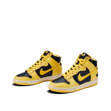 View full screen - View 1 of Lot 25. Nike Dunk High Wu Tang 1999 | Size 6.