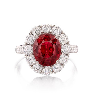 View full screen - View 1 of Lot 299. Ruby and Diamond Ring | 5.12克拉 天然「莫桑比克」未經加熱紅寶石 配 鑽石 戒指.