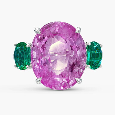 View full screen - View 1 of Lot 1514. Pink Sapphire and Emerald Ring | 15.20 克拉 天然「斯里蘭卡」未經加熱粉紅色剛玉 配 祖母綠 戒指.