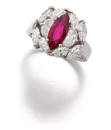 View full screen - View 1 of Lot 60. RUBY AND DIAMOND RING.