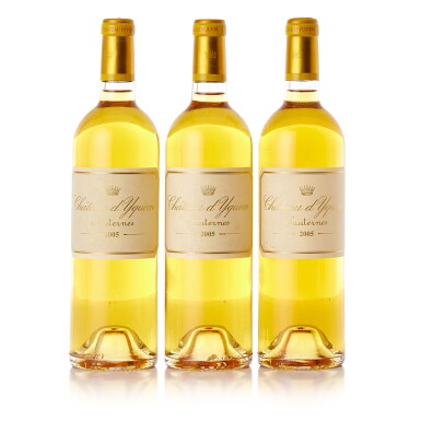 View full screen - View 1 of Lot 5376. Château d'Yquem 2005 (6 BT).