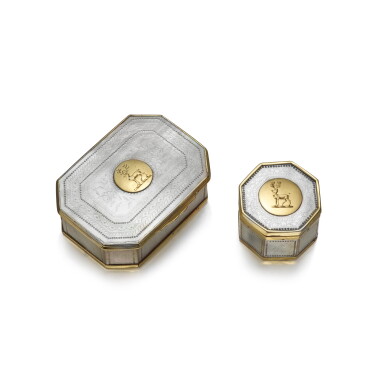 View full screen - View 1 of Lot 25. A Gold-Mounted Mother-of-Pearl Snuff Box and Matching Counter Box, Probably English, Early 19th Century.