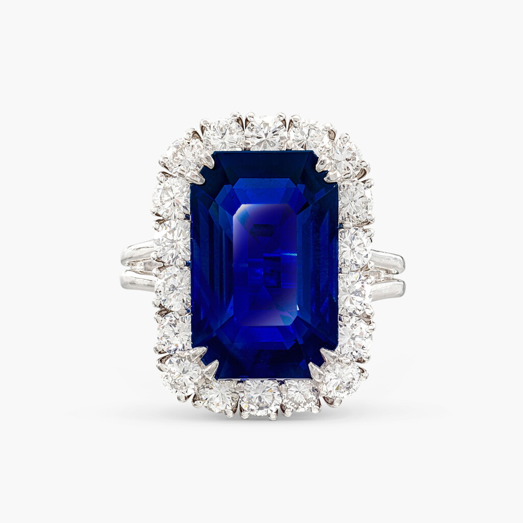 View full screen - View 1 of Lot 1658. Sapphire and Diamond Ring | 海瑞溫斯頓 Jacques Timey 設計 | 天然 「緬甸」未經加熱藍寶石 及 鑽石 戒指(藍寶石重約10.50克拉).