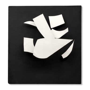 View full screen - View 1 of Lot 54. Blanc sur Noir.