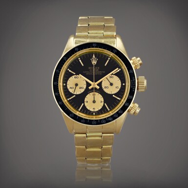 View full screen - View 1 of Lot 351. Daytona, reference 6263 Montre bracelet chronographe en or jaune | Yellow gold chronograph wristwatch with bracelet Vers 1982 | Circa 1982.