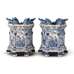A RARE PAIR OF DUTCH DELFT BLUE AND WHITE TULIPIERE PEDESTALS, LATE 17TH CENTURY