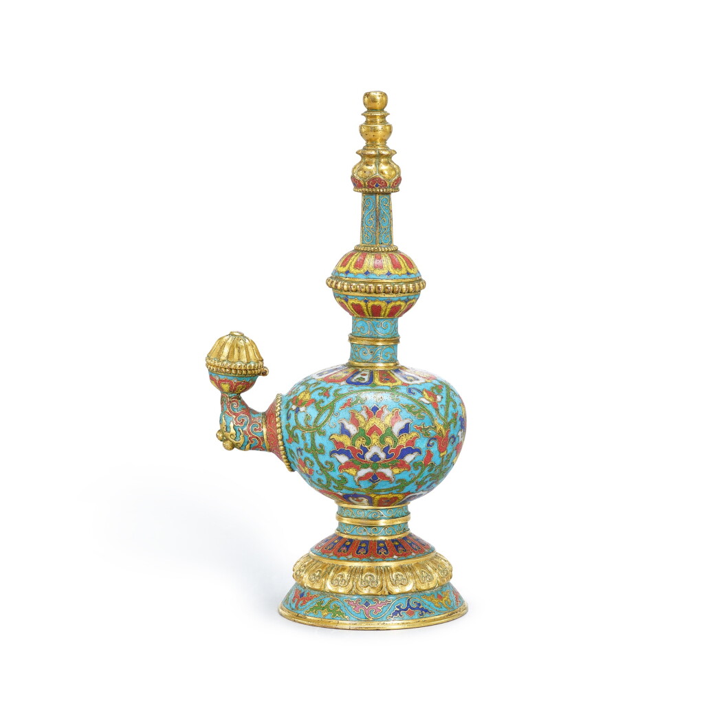 View full screen - View 1 of Lot 3746. An imperial cloisonné enamel ritual vessel, kundika, Mark and period of Qianlong | 清乾隆 御製掐絲琺瑯纏枝蓮紋奔巴瓶 《乾隆年製》款.