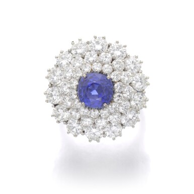 View full screen - View 1 of Lot 99. SAPPHIRE AND DIAMOND RING.