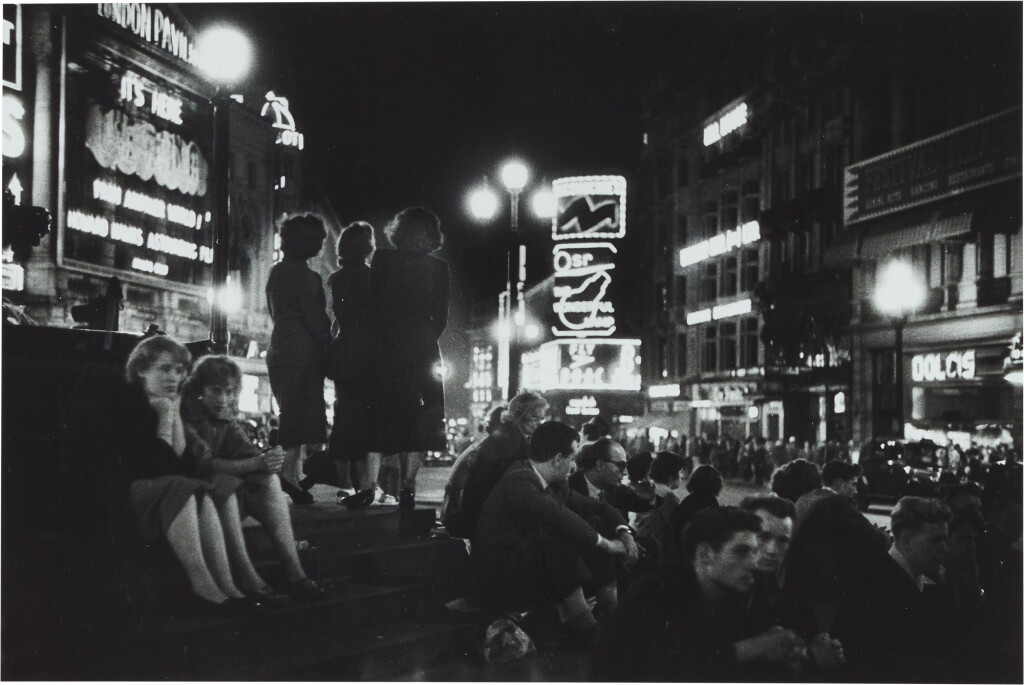 View full screen - View 1 of Lot 66. Piccadilly Circus (On the Steps of Eros).