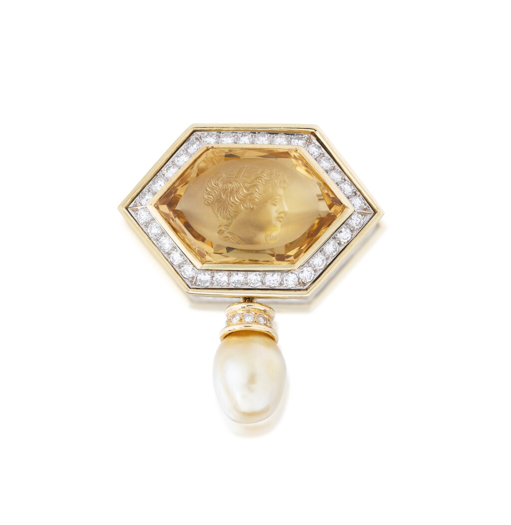 View full screen - View 1 of Lot 44. Citrine and diamond brooch | Broche citrine et diamants .