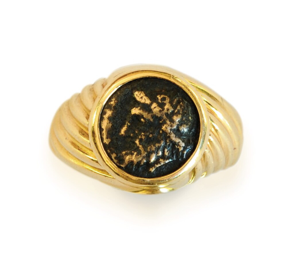 View full screen - View 1 of Lot 27. BULGARI GOLD AND ANCIENT COIN 'MONETE' RING .