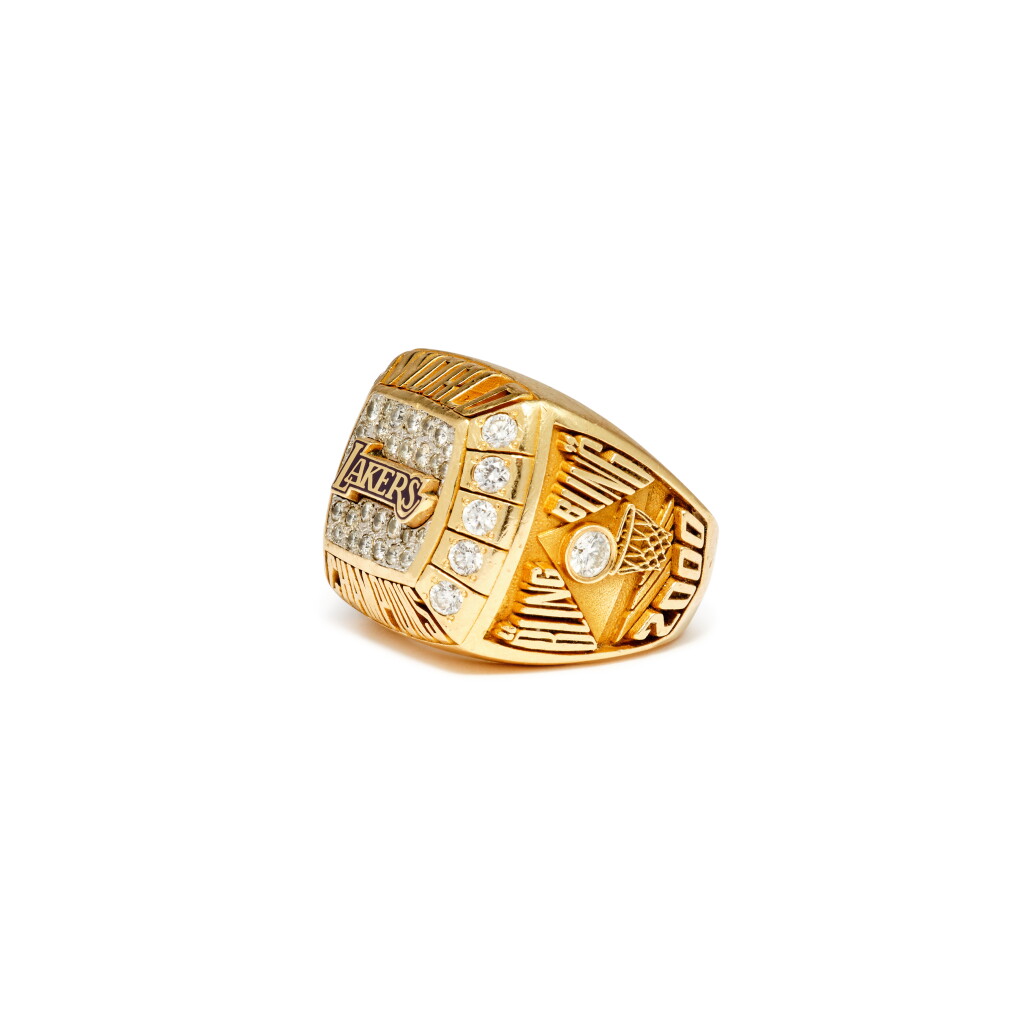 View full screen - View 1 of Lot 29. Los Angeles Lakers 2000 NBA Championship Ring.