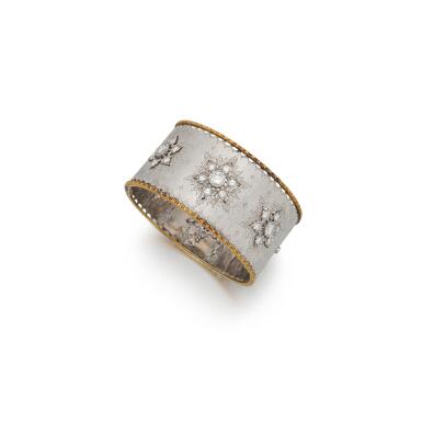 View full screen - View 1 of Lot 74. Diamond cuff-bracelet | Bracciale in diamanti .