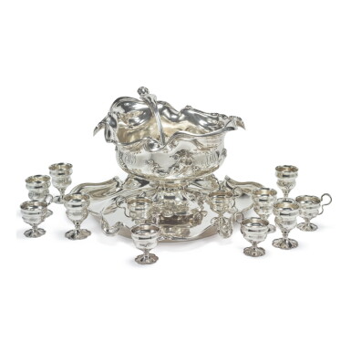 View full screen - View 1 of Lot 1832. AN AMERICAN SILVER ART NOUVEAU PUNCH BOWL, STAND, LADLE, AND TWELVE CUPS, INTERNATIONAL SILVER CO., MERIDEN, CT, DATED 1909.