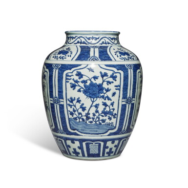 View full screen - View 1 of Lot 15. A blue and white 'floral' jar, Ming dynasty, Wanli period | 明萬曆 青花開光花卉紋罐.