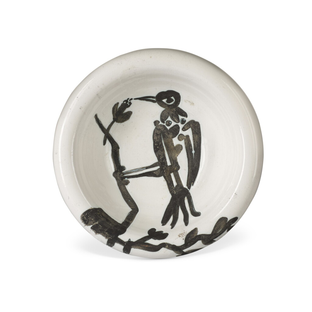 View full screen - View 1 of Lot 19. PABLO PICASSO | OISEAU AU SOLEIL (A. R. 174).