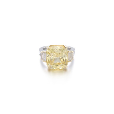 View full screen - View 1 of Lot 1198. Yellow sapphire and diamond ring.