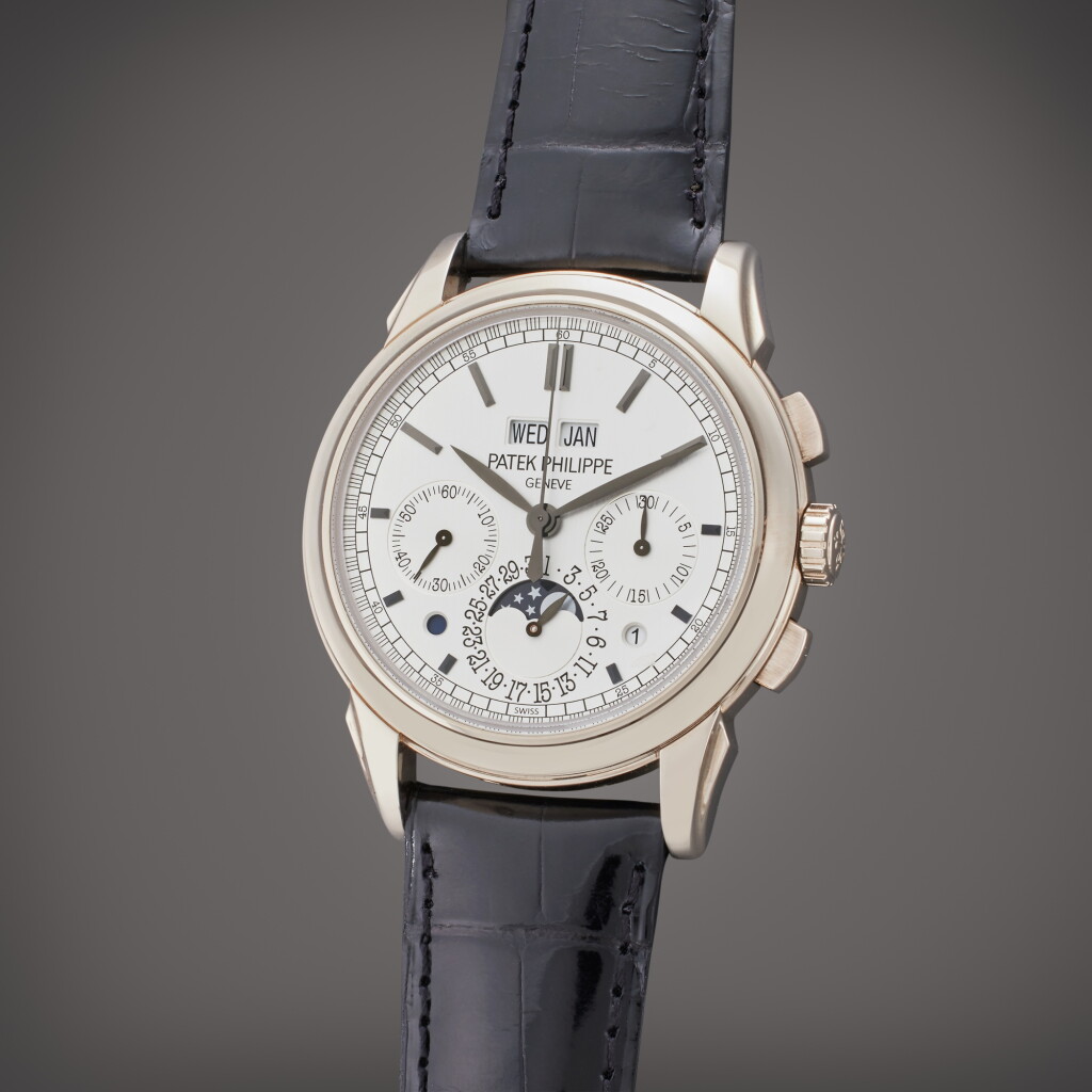 全螢幕檢視 - 查看206Reference 5270G | A white gold perpetual calendar chronograph wristwatch with moon phases, leap year and day and night indication, Circa 2015的1