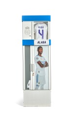 First Team Locker #4: The Real Madrid Santiago Bernabéu Stadium 2001/02 - 2021/22 | David Alaba, Sergio Ramos, Borja Fernandez, Rubén González, Fernando Hierro