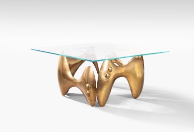 View full screen - View 1 of Lot 37. Table femme.