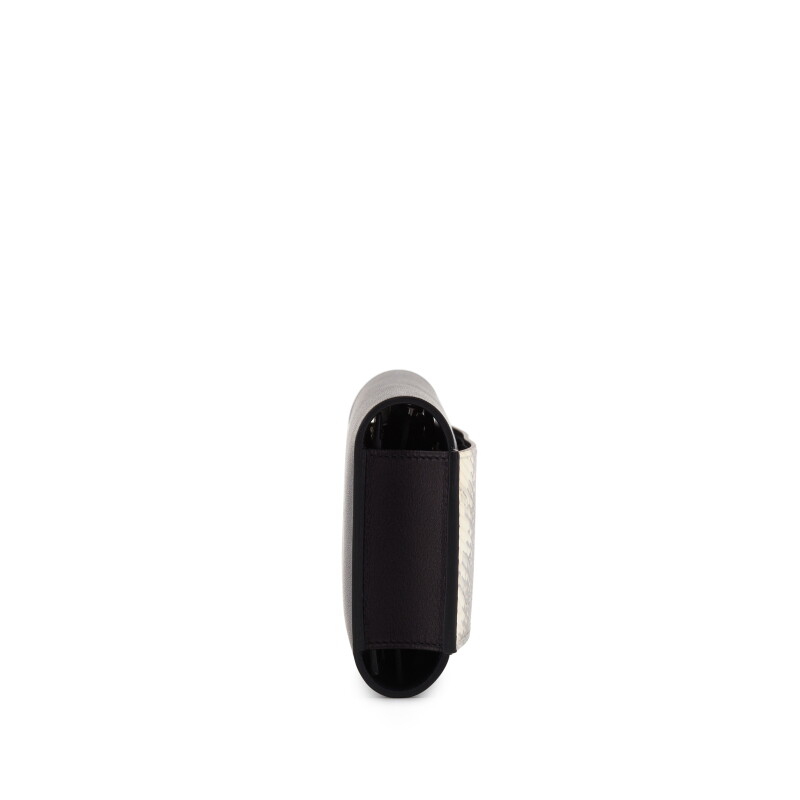 Cover image 0
