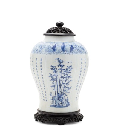 View full screen - View 1 of Lot 3. A blue and white baluster vase, Qing dynasty, 19th century | 清十九世紀 青花詩文風景人物故事圖瓶.