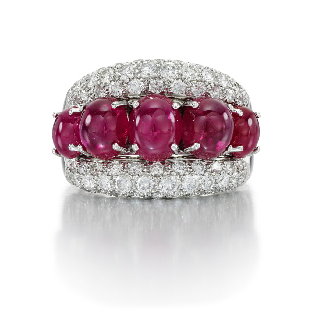 View full screen - View 1 of Lot 201. RUBY AND DIAMOND RING.