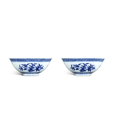 View full screen - View 1 of Lot 9344. A pair of blue and white 'sanduo' bowls, Marks and period of Guangxu | 清光緒 青花三多紋盌 《大清光緒年製》款.