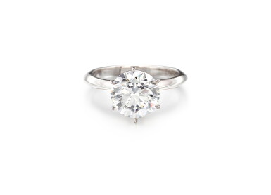 View full screen - View 1 of Lot 1606. DIAMOND RING | 3.01卡拉 圓形 E色 鑽石戒指.