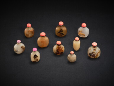 View full screen - View 1 of Lot 3434. Ten agate snuff bottles, Qing dynasty, 19th century | 清十九世紀 瑪瑙鼻煙壺 一組十件.