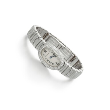 View full screen - View 1 of Lot 64. Diamond watch, 'Baignoire'.